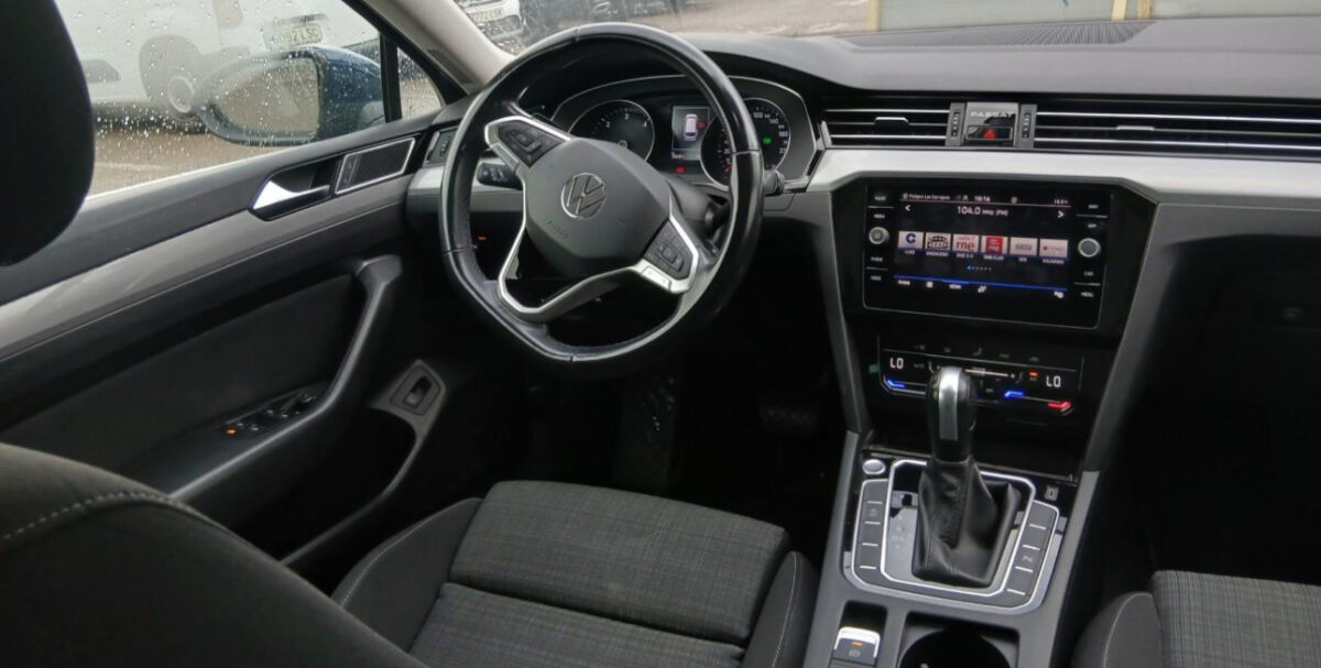 VOLKSWAGEN PASSAT 2.0 TDI DSG7 