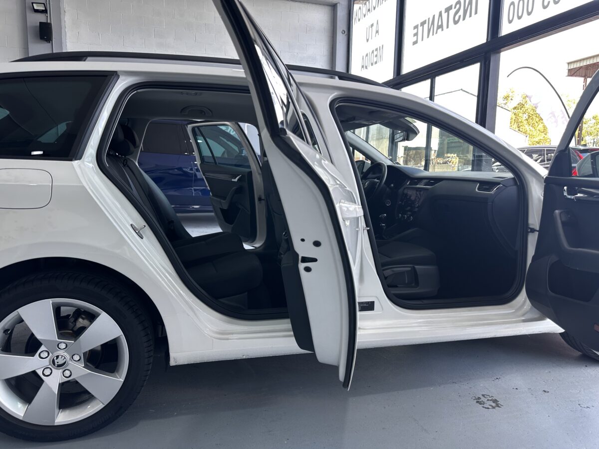 SKODA OCTAVIA COMBI 2.0TDI 