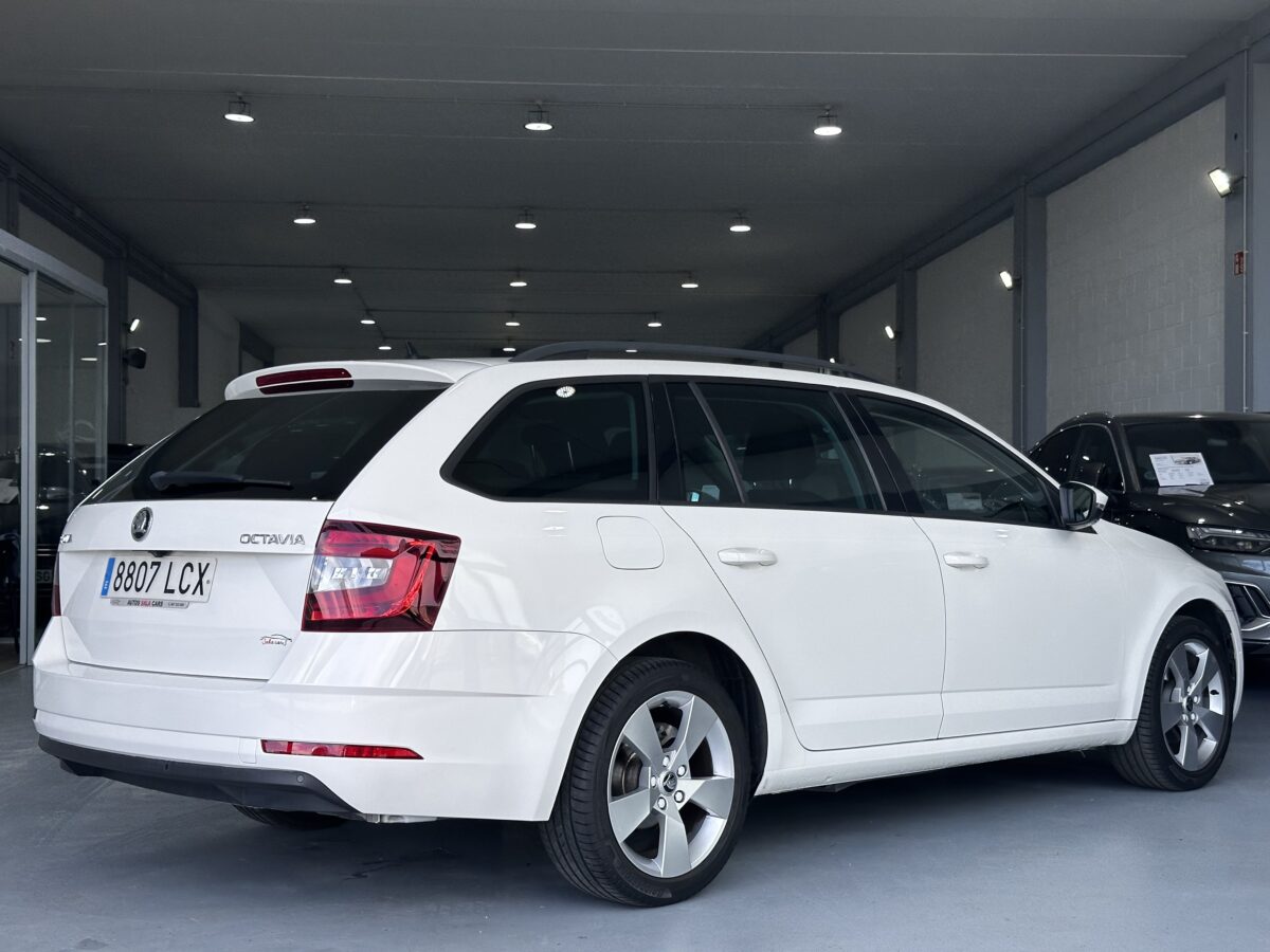 SKODA OCTAVIA COMBI 2.0TDI 
