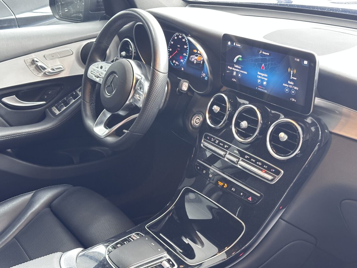MERCEDES-BENZ GLC COUPE 300 AMG ECO 