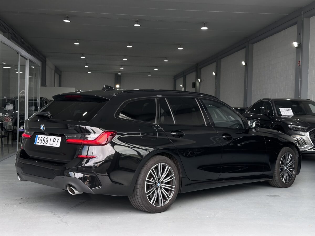 BMW Serie 3 330i Xdrive pack M 