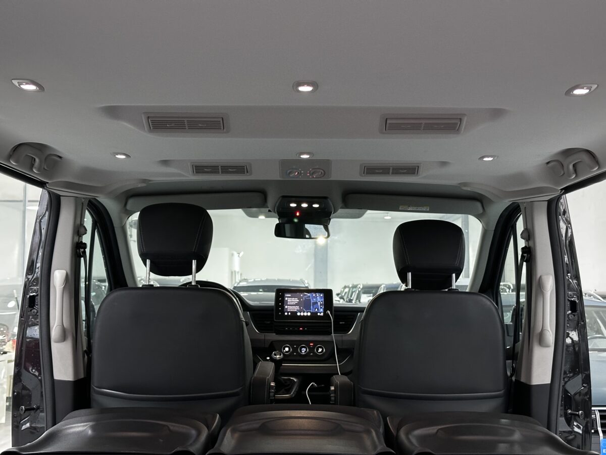 RENAULT TRAFIC SPACECLASS L1H1 