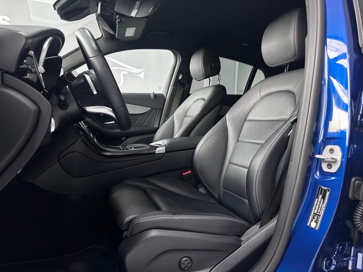 MERCEDES-BENZ GLC COUPE 300 AMG ECO 