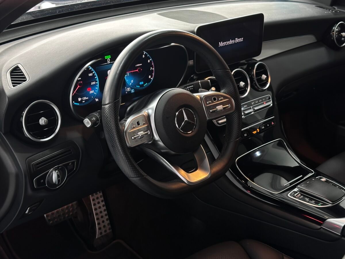 MERCEDES-BENZ GLC COUPE 300 AMG ECO 