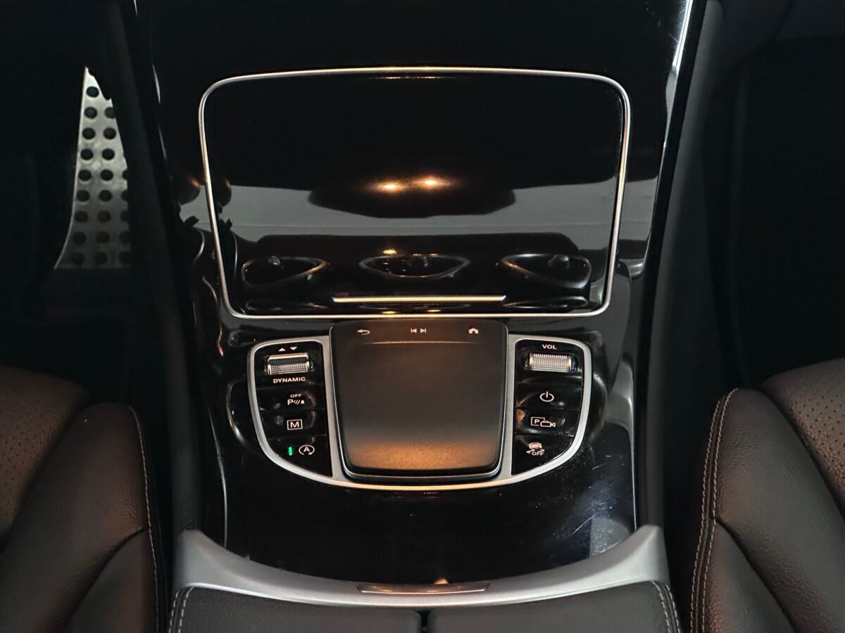 MERCEDES-BENZ GLC COUPE 300 AMG ECO 