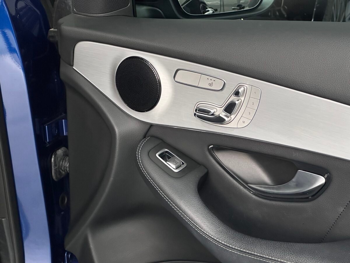 MERCEDES-BENZ GLC COUPE 300 AMG ECO 