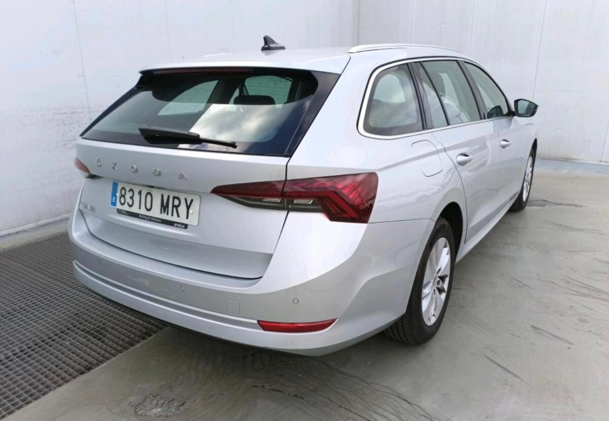SKODA OCTAVIA COMBI 2.0TDI 