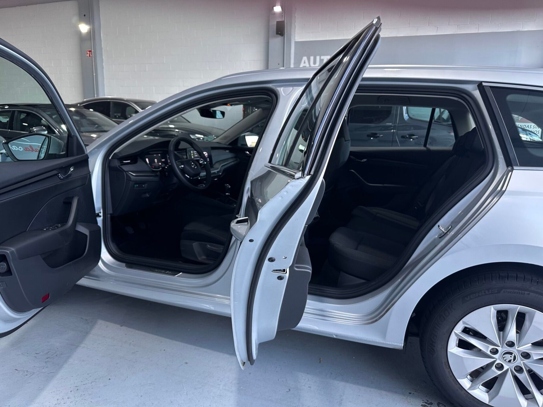 SKODA OCTAVIA COMBI 2.0TDI 