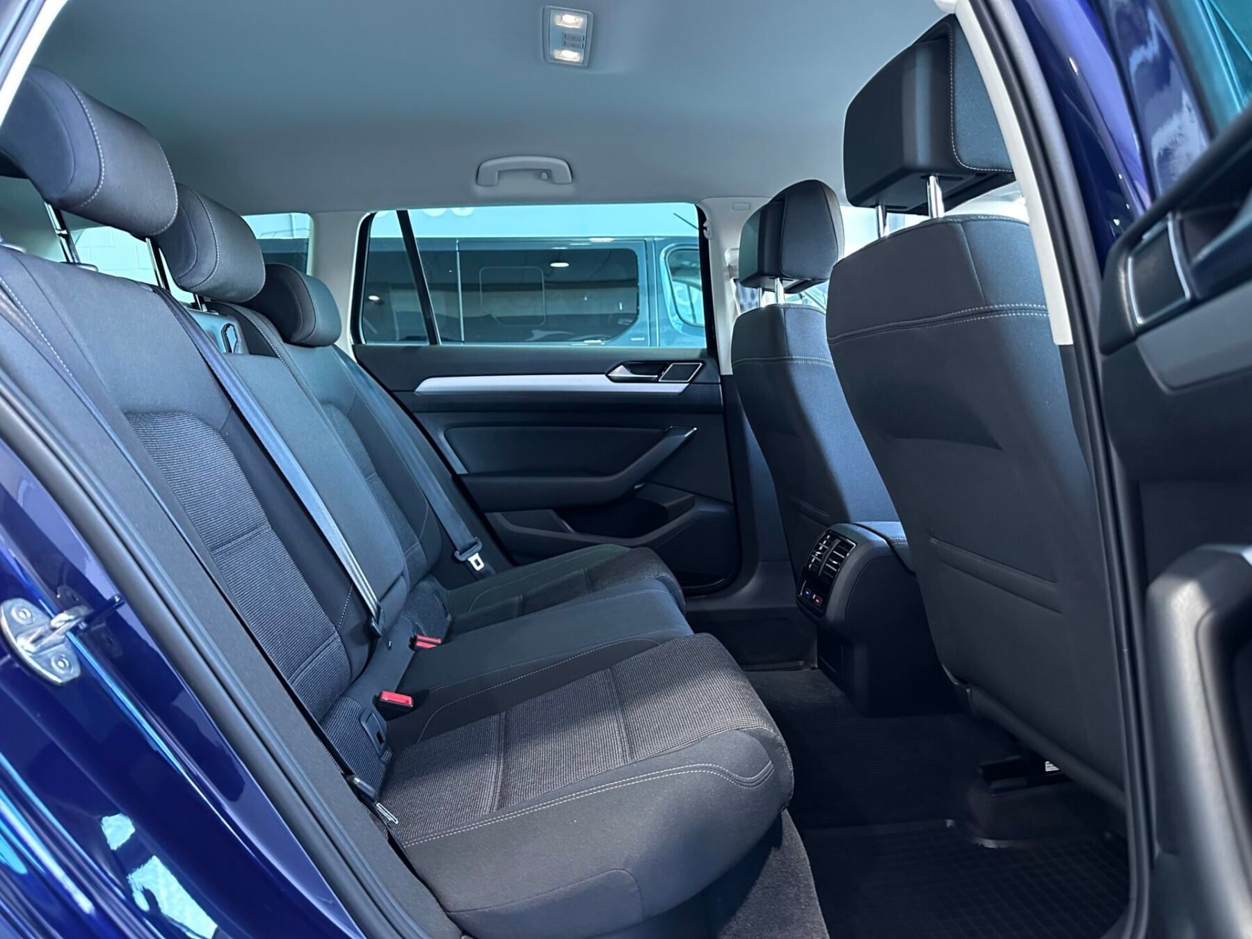 VOLKSWAGEN PASSAT VARIANT 1.6 TDI 120CV