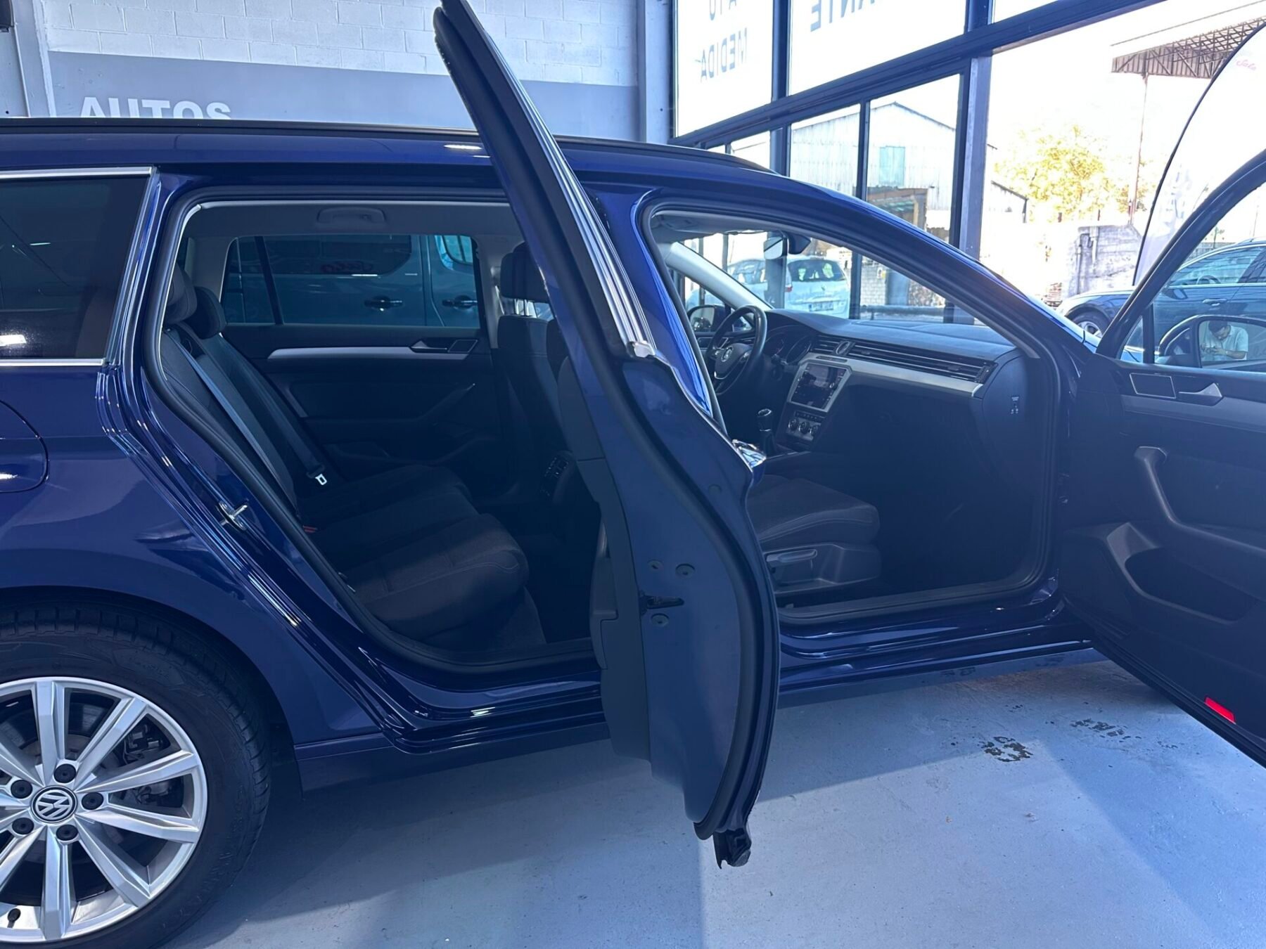 VOLKSWAGEN PASSAT VARIANT 1.6 TDI 120CV
