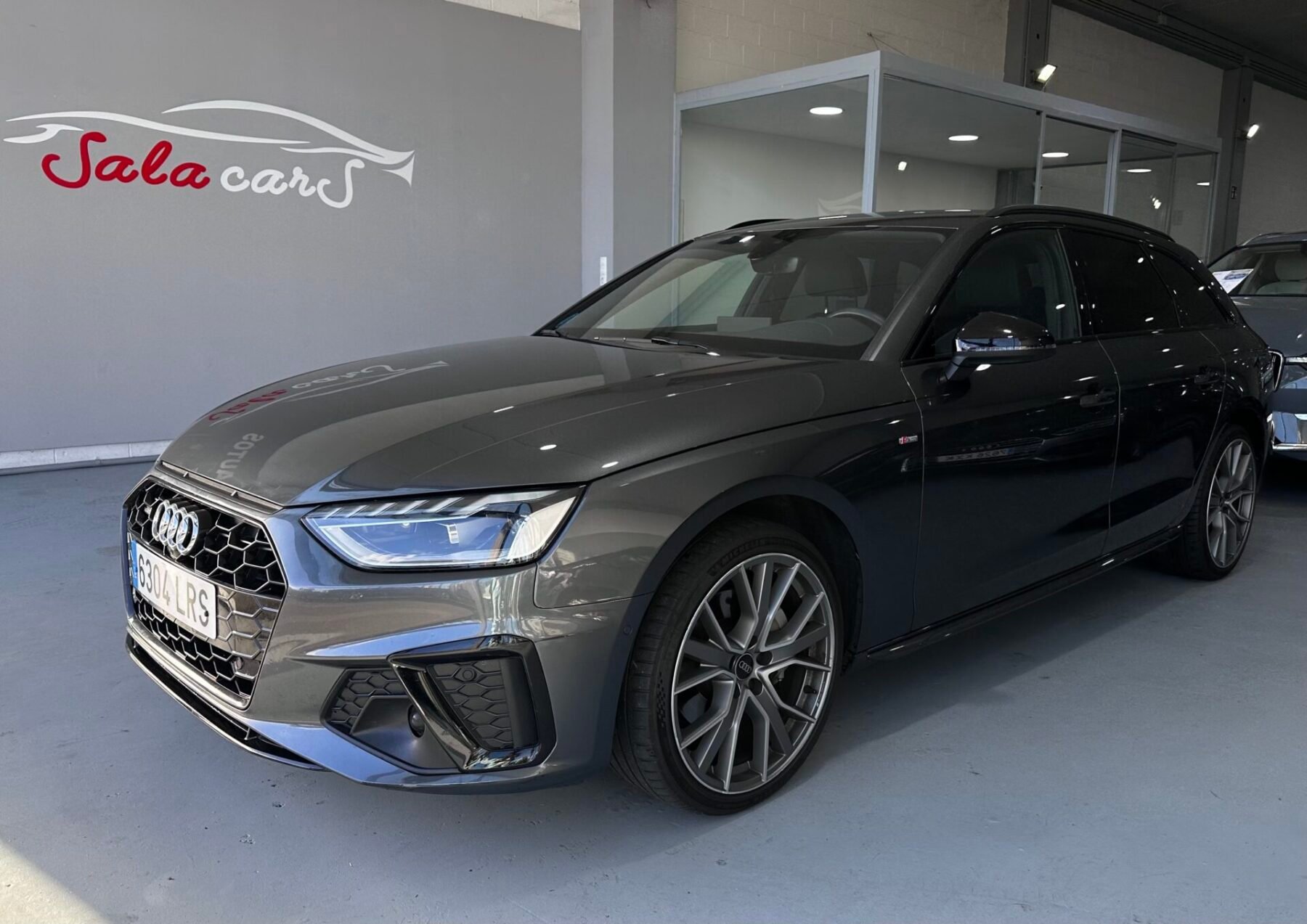 AUDI A4 40 TDI BLACK LINE 