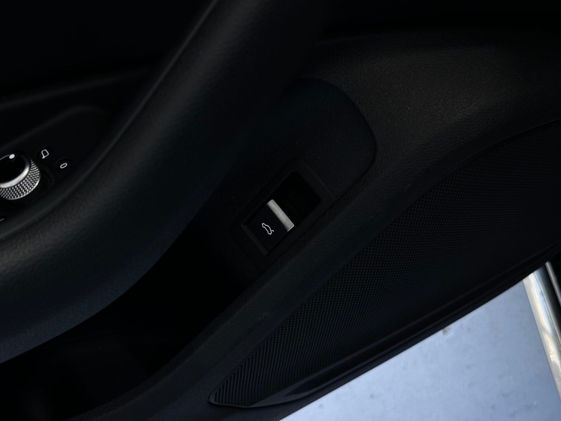 AUDI A4 40 TDI BLACK LINE 