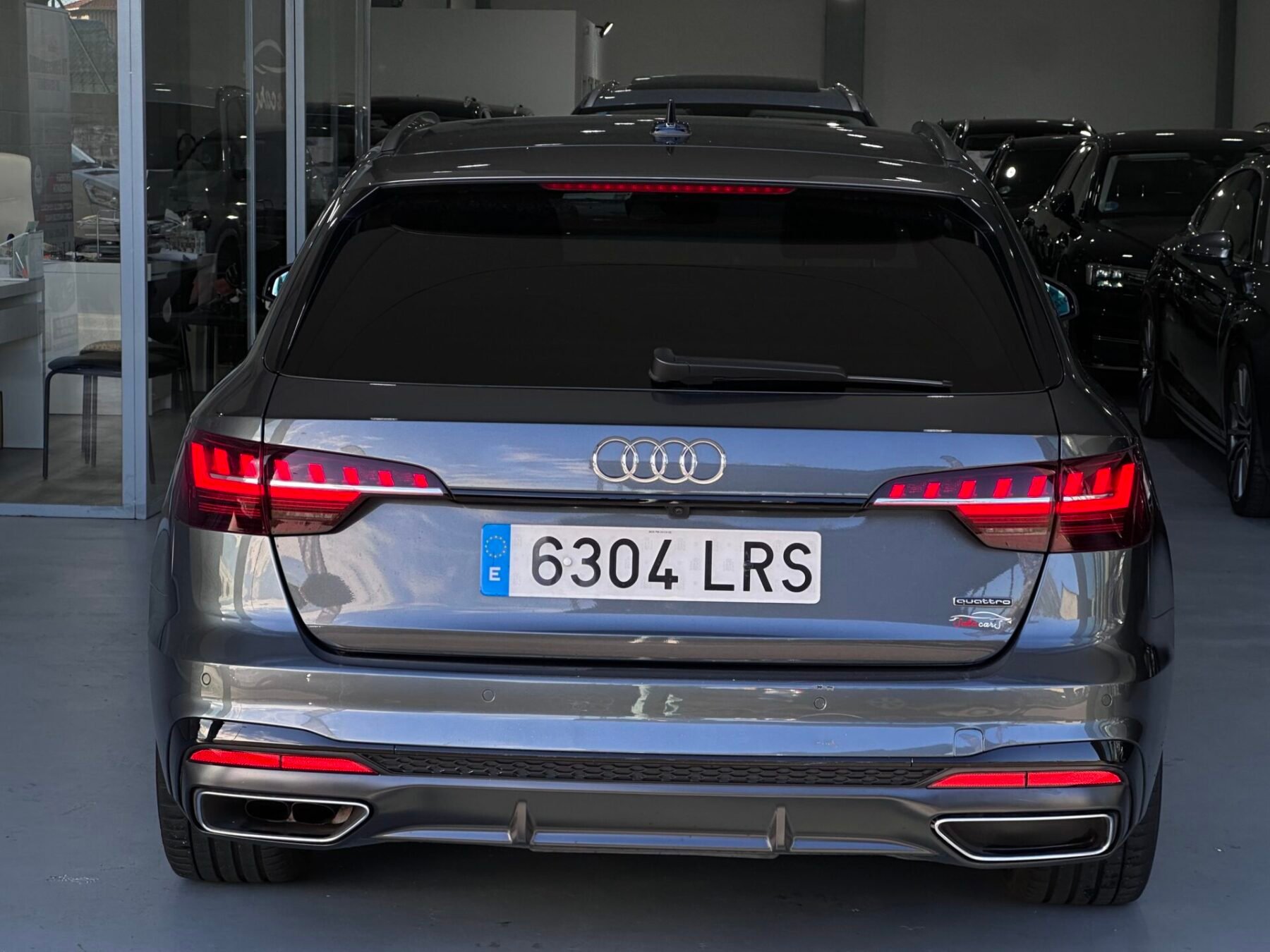 AUDI A4 40 TDI BLACK LINE 