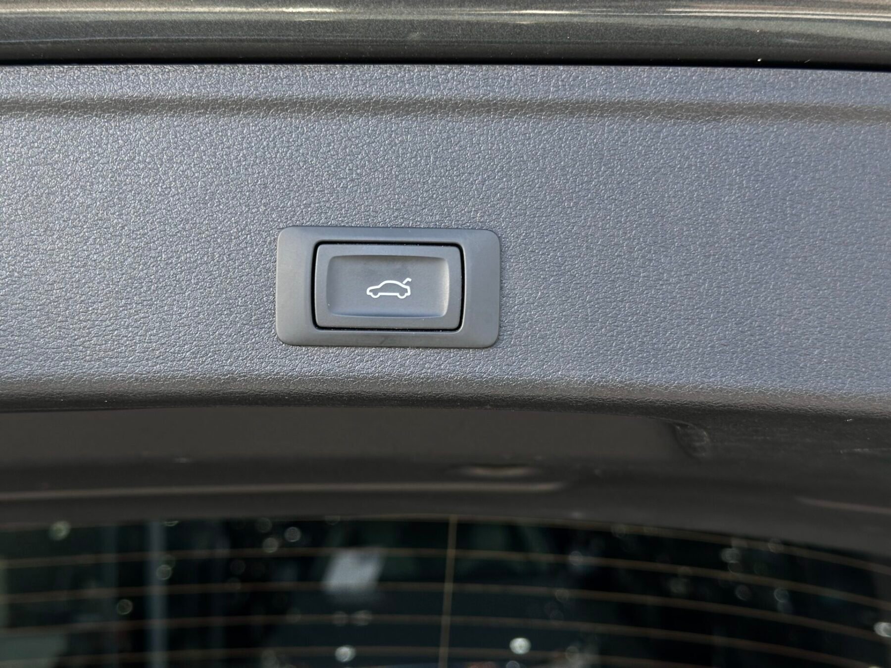 AUDI A4 40 TDI BLACK LINE 
