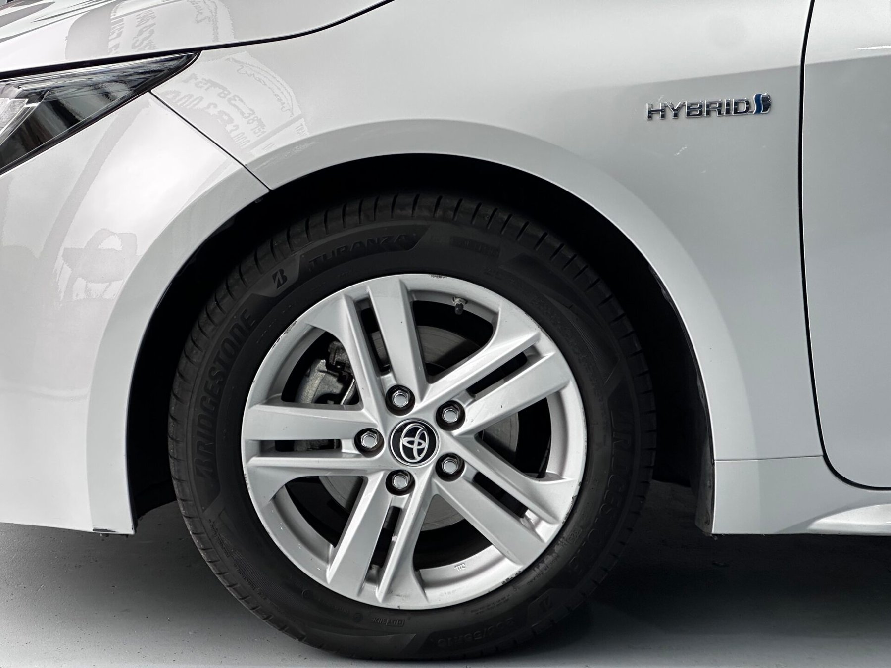 TOYOTA COROLLA ACTIVE TECH TOURING SPORT