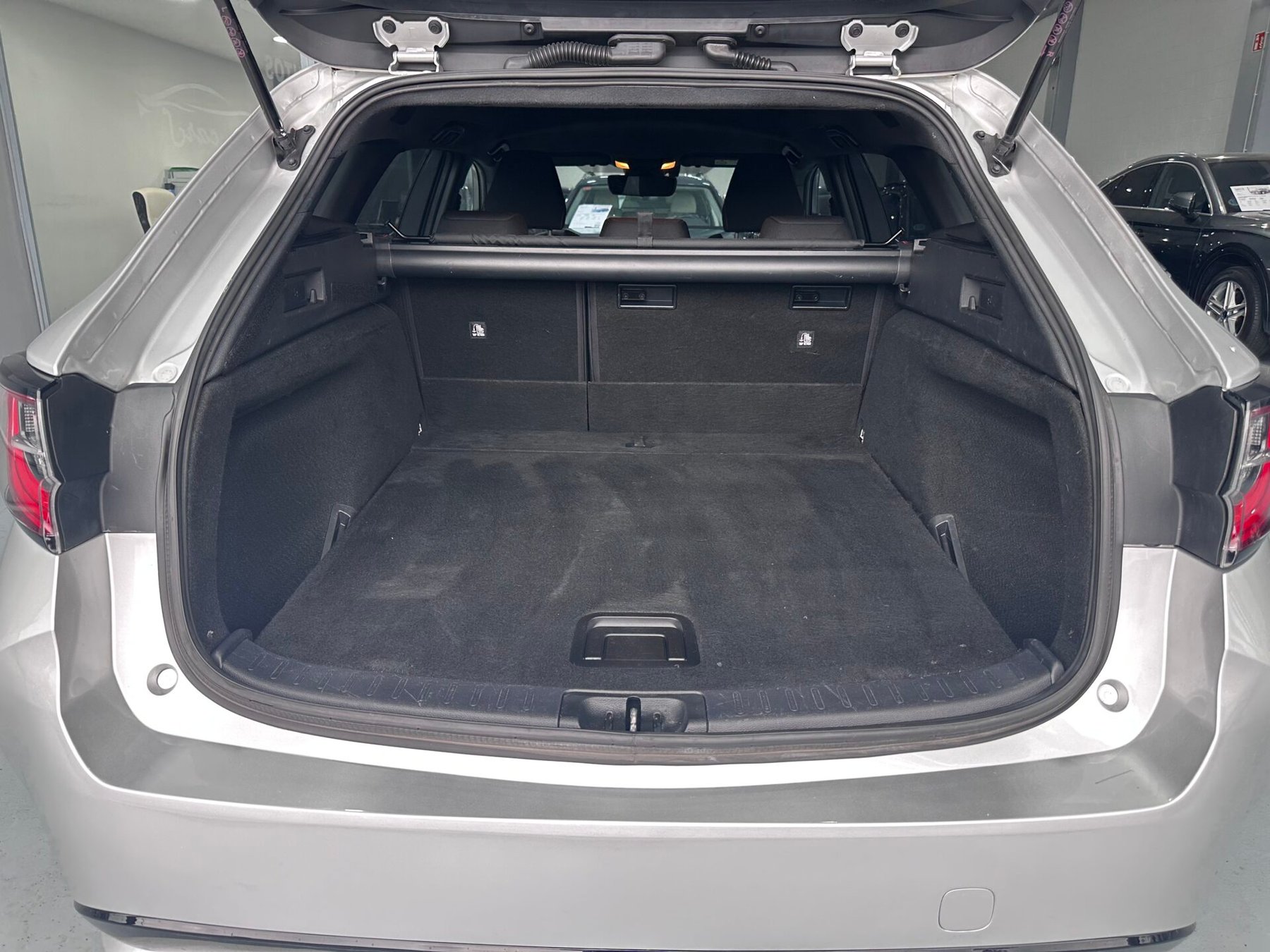 TOYOTA COROLLA ACTIVE TECH TOURING SPORT