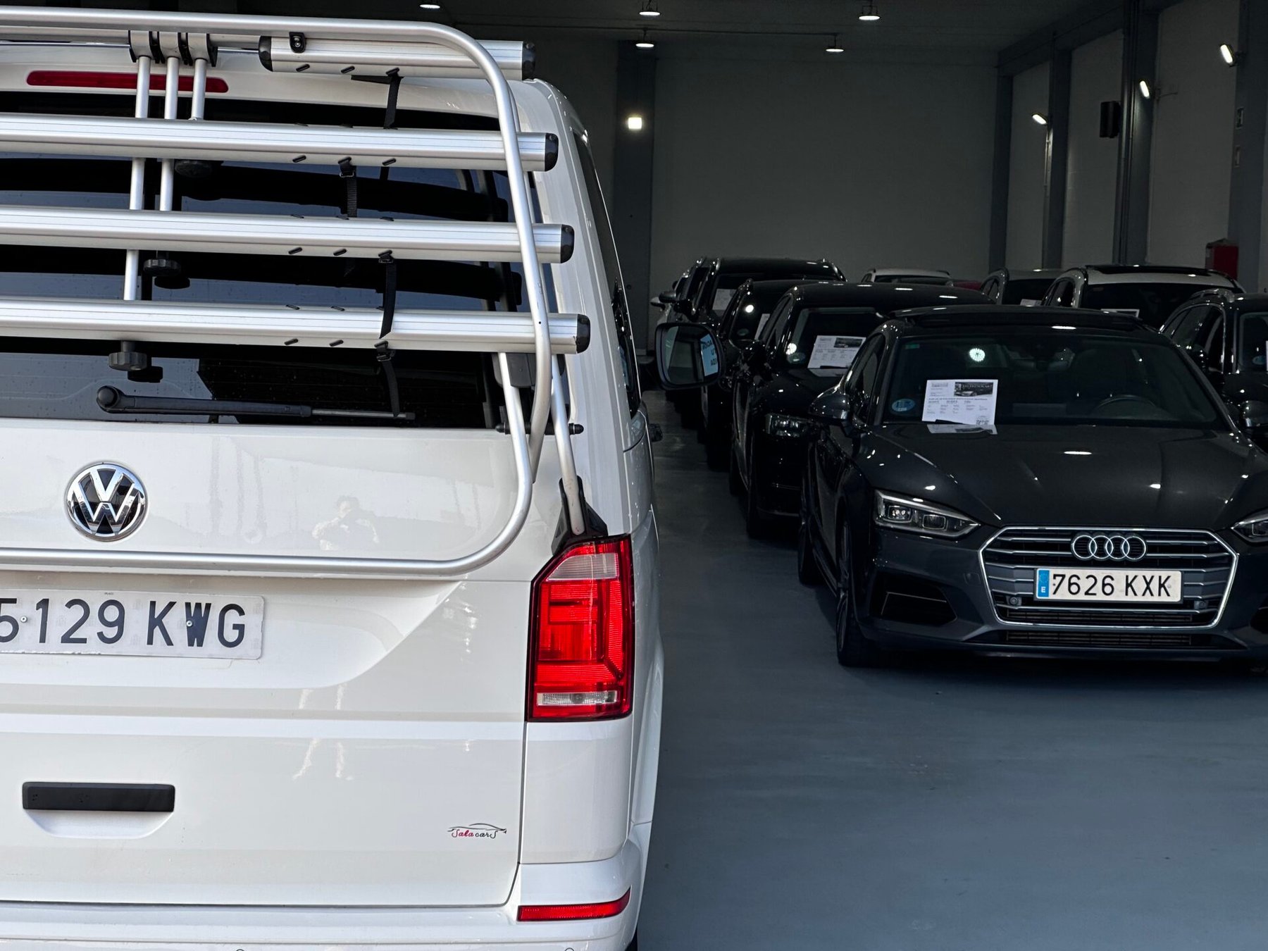 VOLKSWAGEN MULTIVAN OUTDOOR 