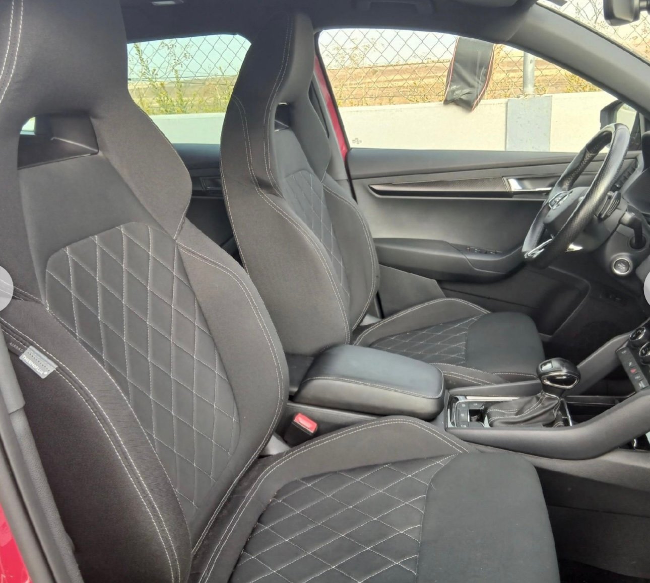 SKODA KAROQ Sportline 2.0 TDI 4X4