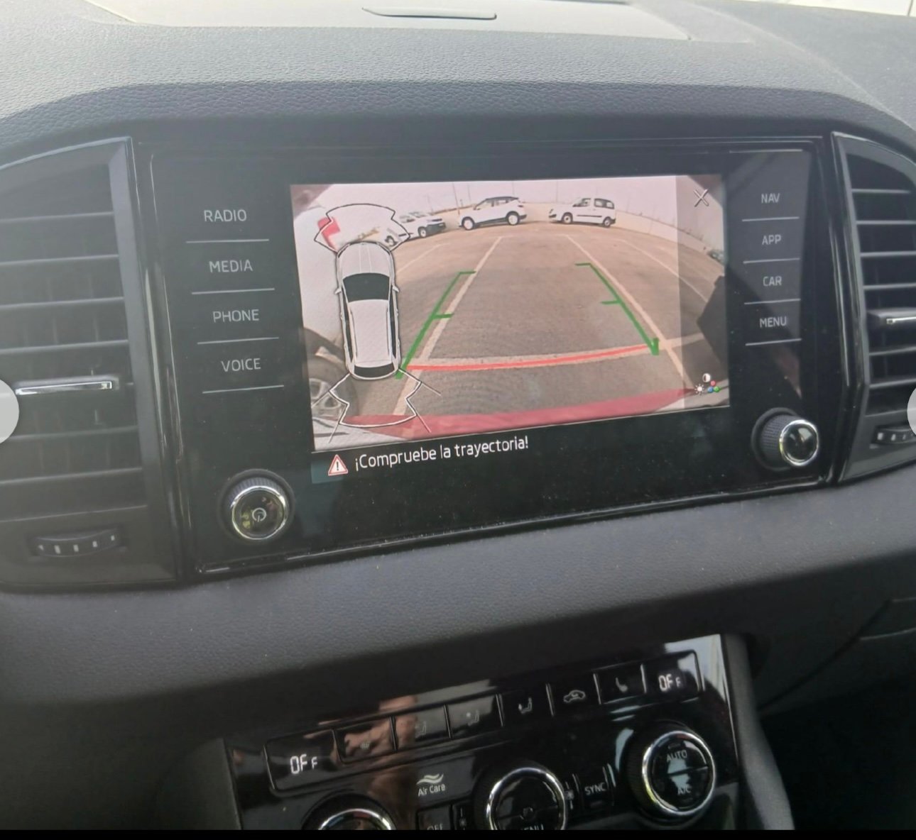 SKODA KAROQ Sportline 2.0 TDI 4X4