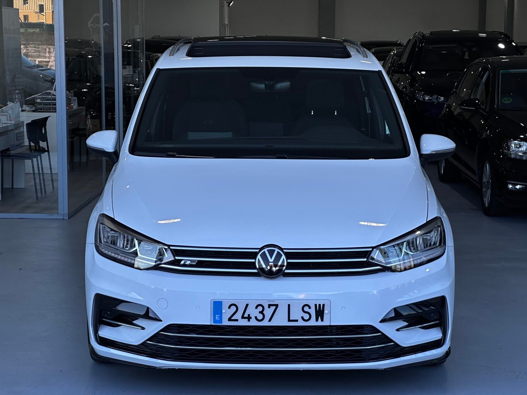 VOLKSWAGEN TOURAN RLINE 2.0TDI DSG 7 PLAZAS 