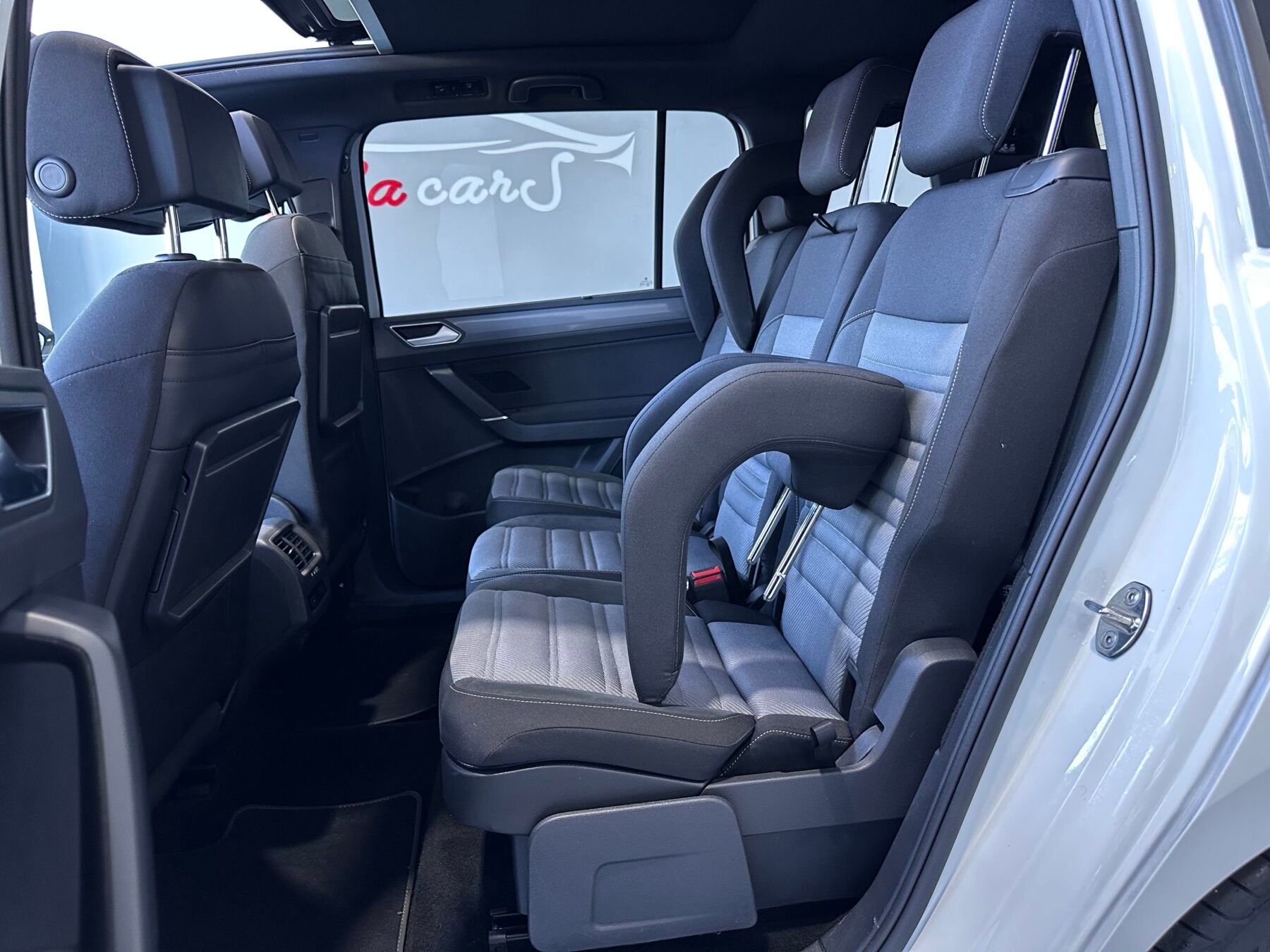 VOLKSWAGEN TOURAN RLINE 2.0TDI DSG 7 PLAZAS 