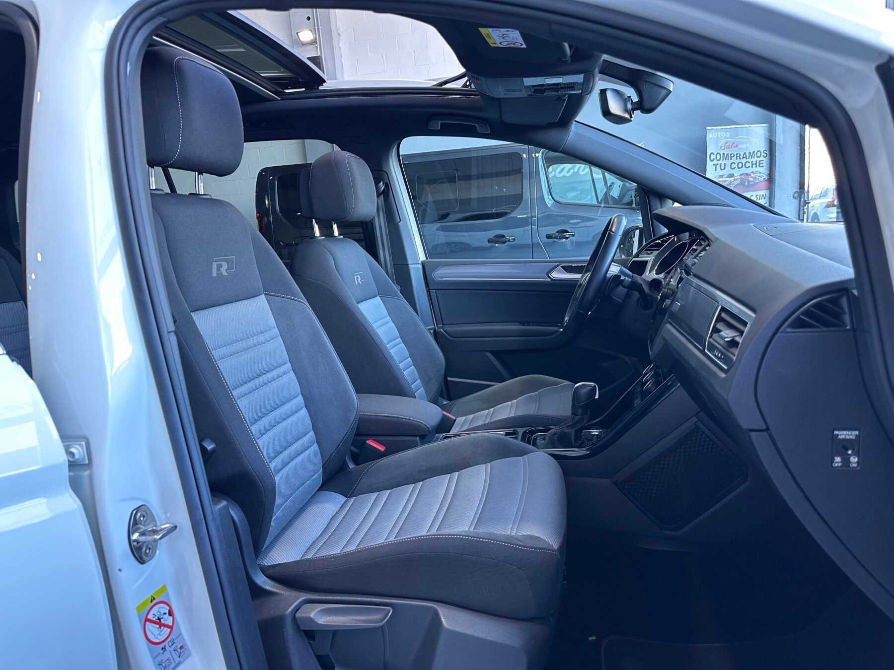 VOLKSWAGEN TOURAN RLINE 2.0TDI DSG 7 PLAZAS 