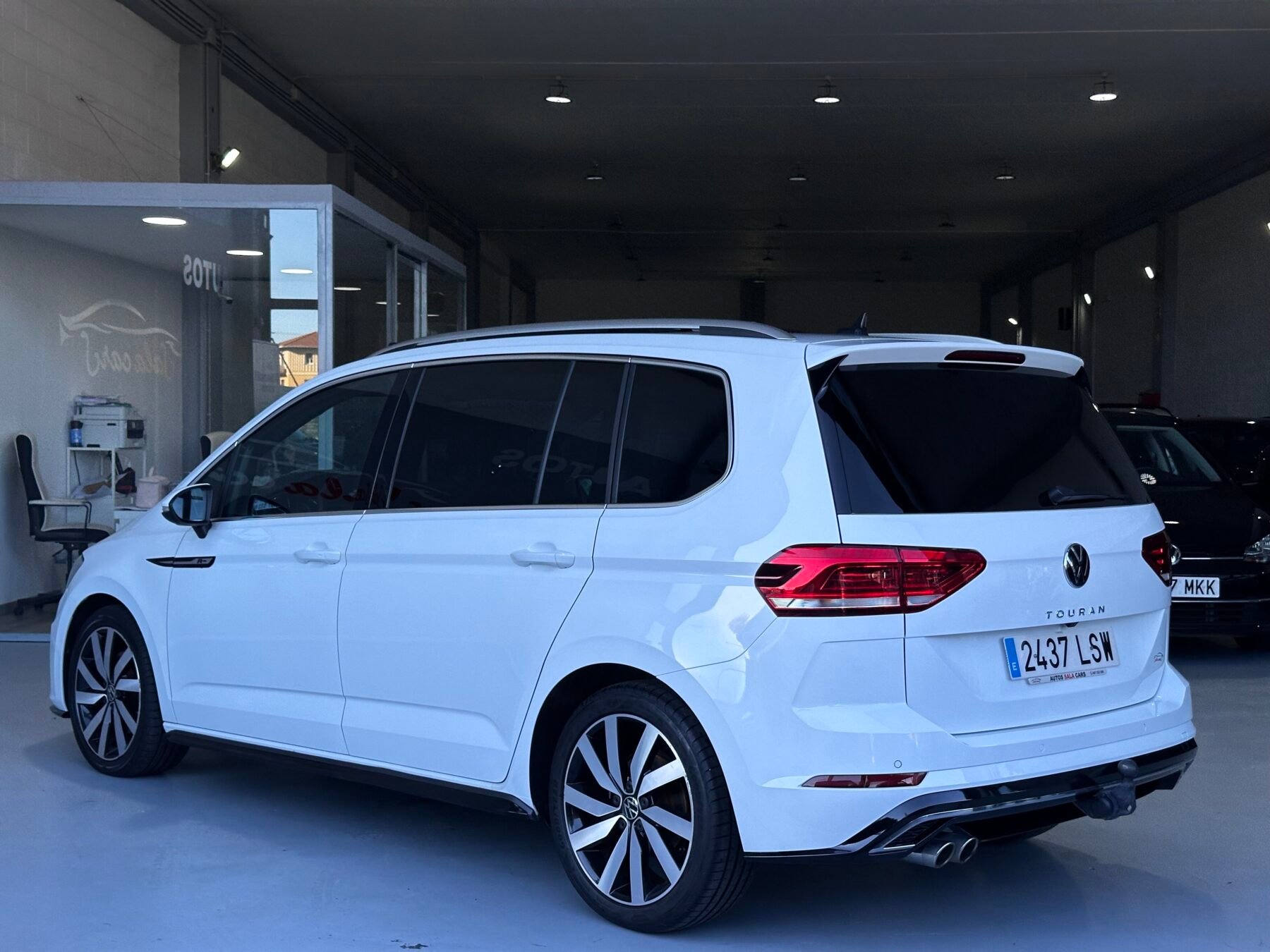 VOLKSWAGEN TOURAN RLINE 2.0TDI DSG 7 PLAZAS 