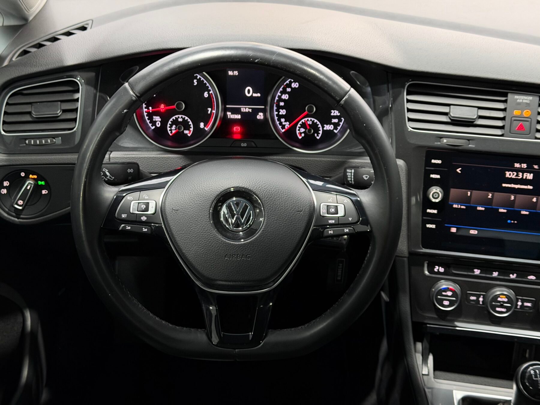 VOLKSWAGEN GOLF VARIANT 1.5 TSI 
