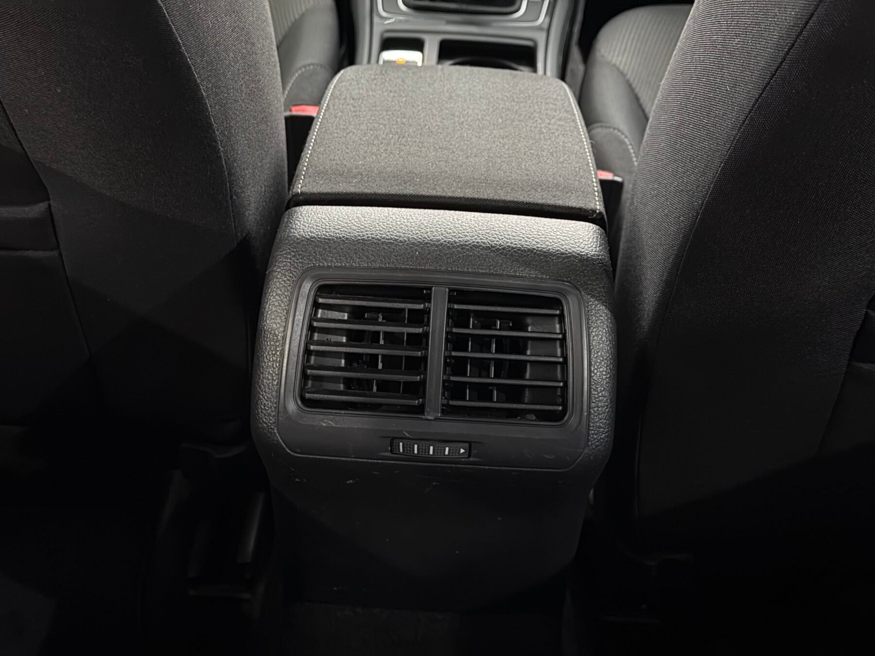 VOLKSWAGEN GOLF VARIANT 1.5 TSI 