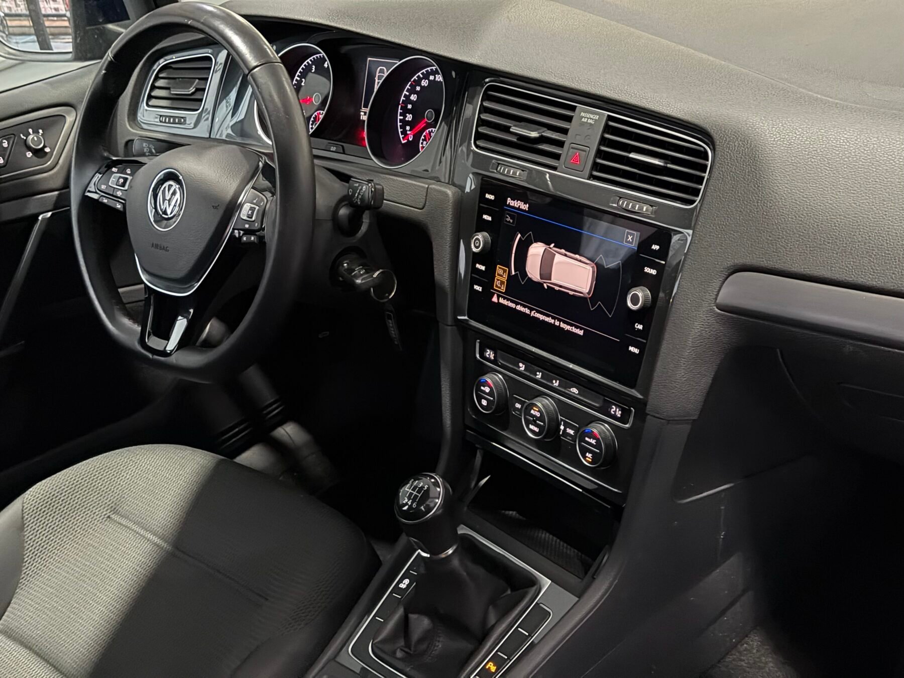 VOLKSWAGEN GOLF VARIANT 1.5 TSI 