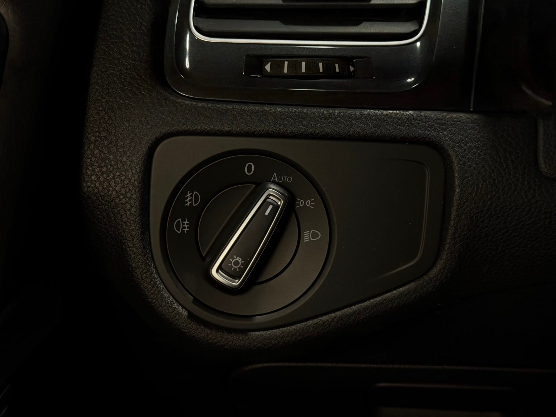 VOLKSWAGEN GOLF VARIANT 1.5 TSI 