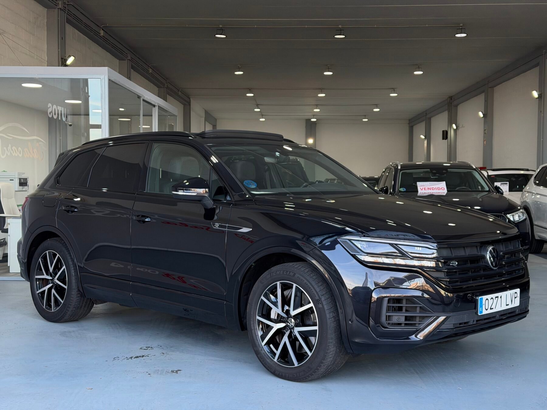 VOLKSWAGEN touareg R 3.0 V6 TSI 462cv