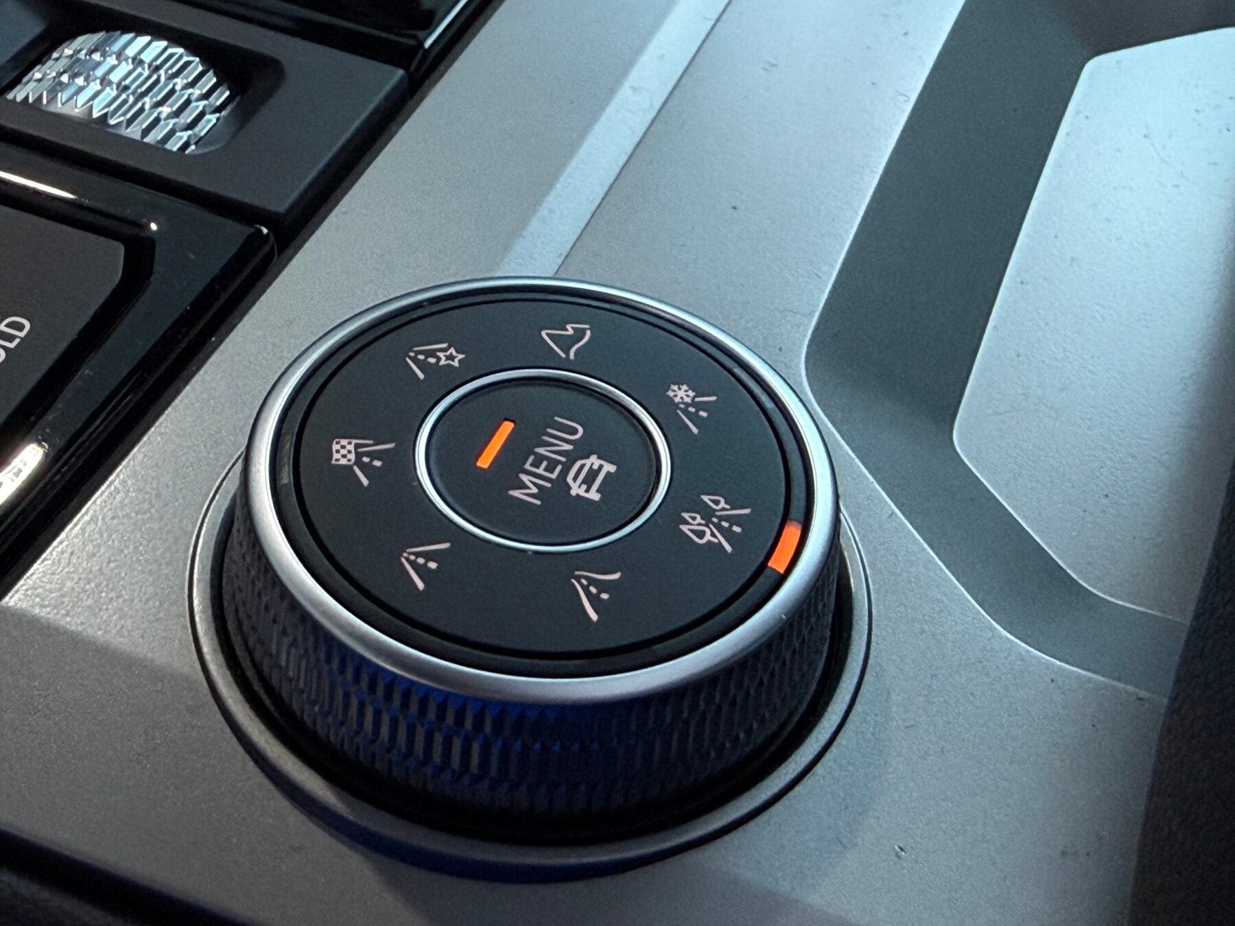 VOLKSWAGEN touareg R 3.0 V6 TSI 462cv