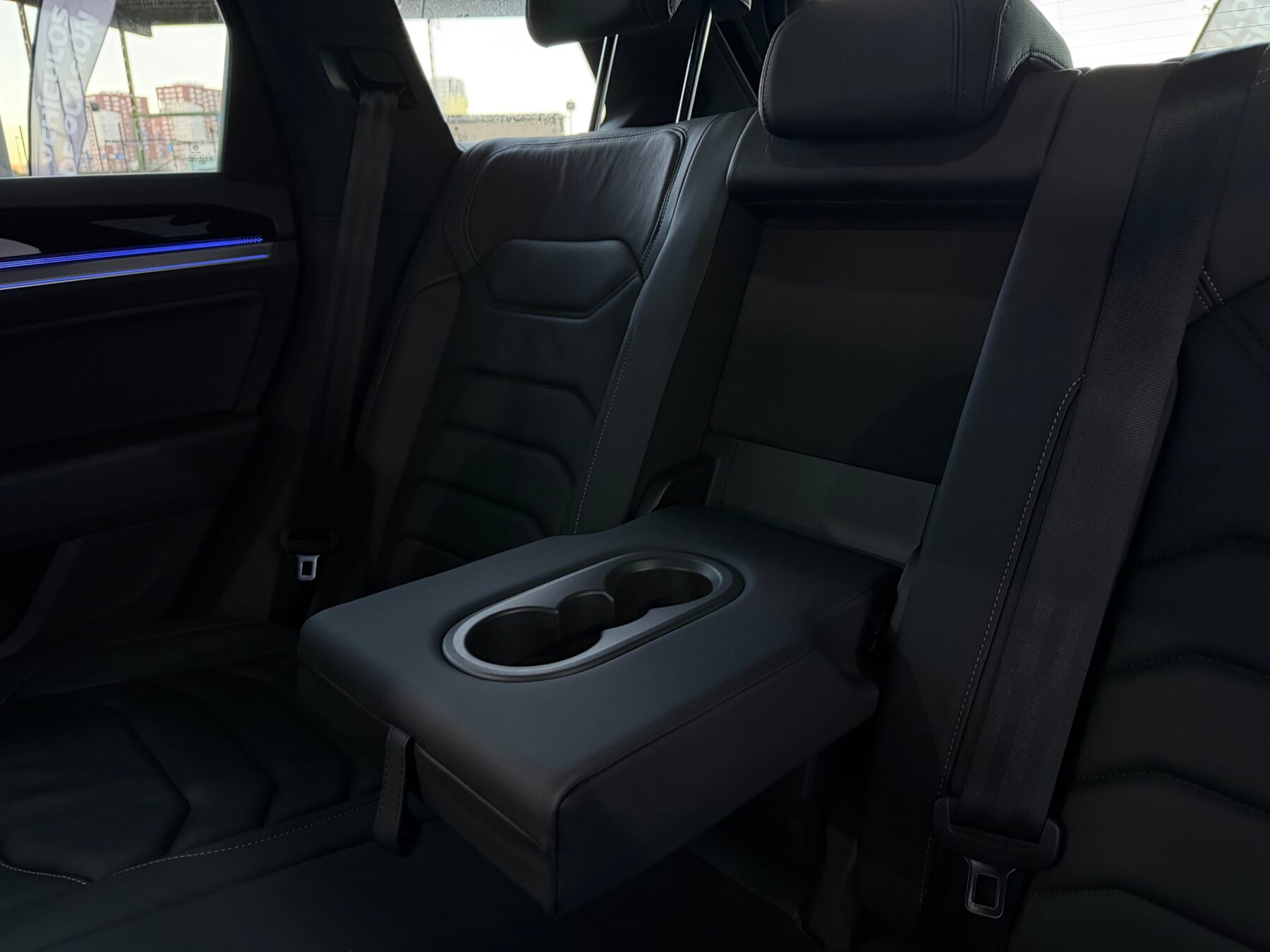 VOLKSWAGEN touareg R 3.0 V6 TSI 462cv