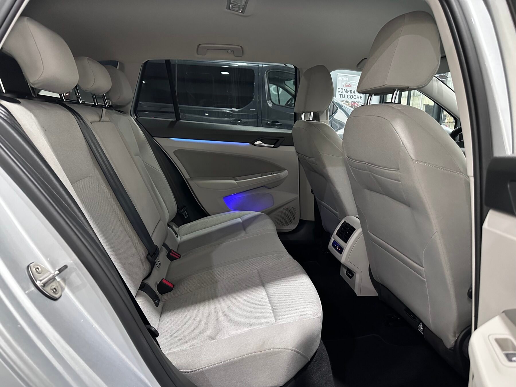 VOLKSWAGEN GOLF Life 2.0 TDI 85WK 115cv DSG variant