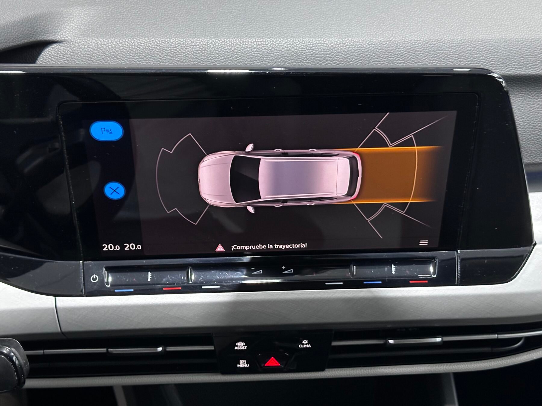 VOLKSWAGEN GOLF Life 2.0 TDI 85WK 115cv DSG variant