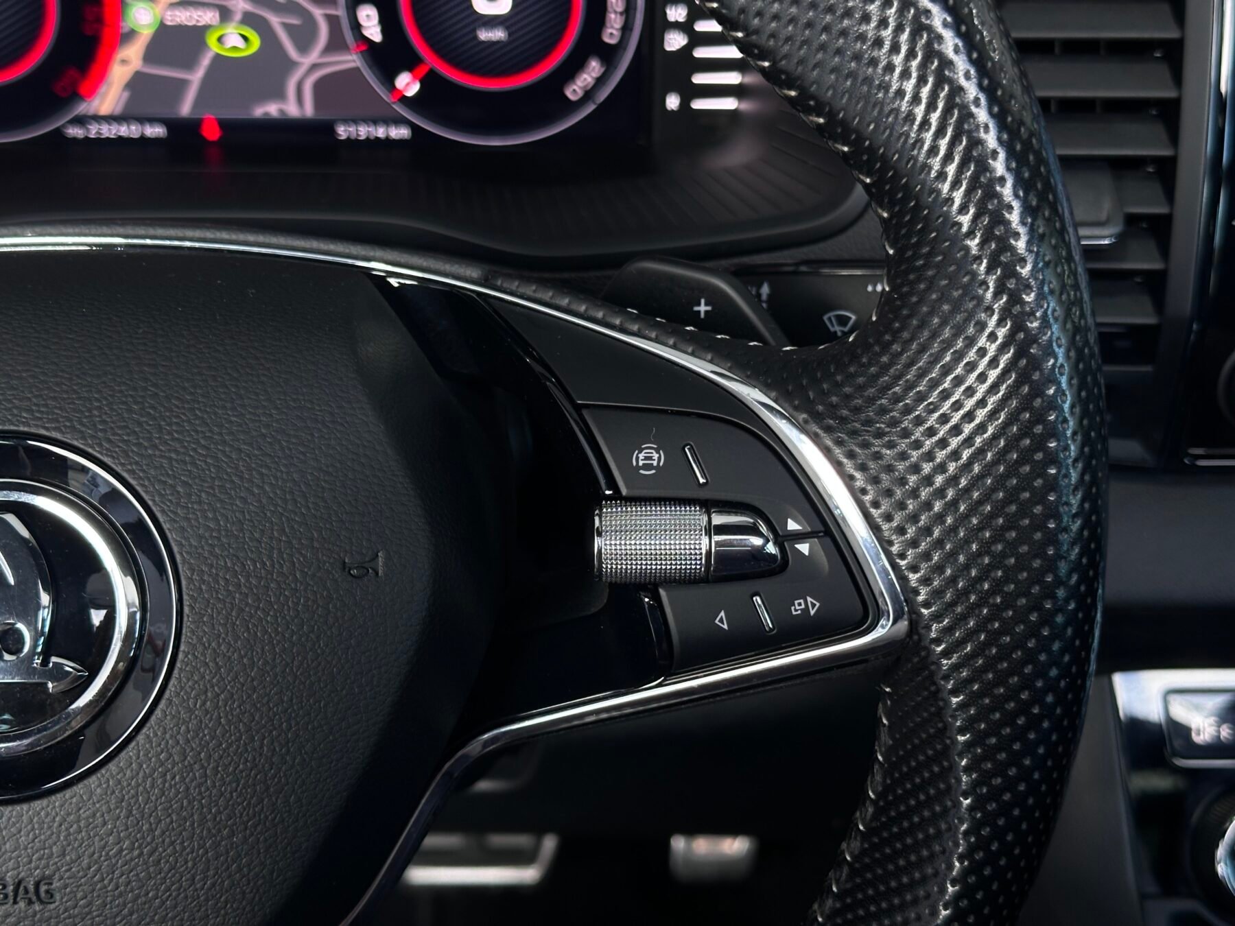 SKODA KAROQ Sportline 2.0 TDI 4X4 