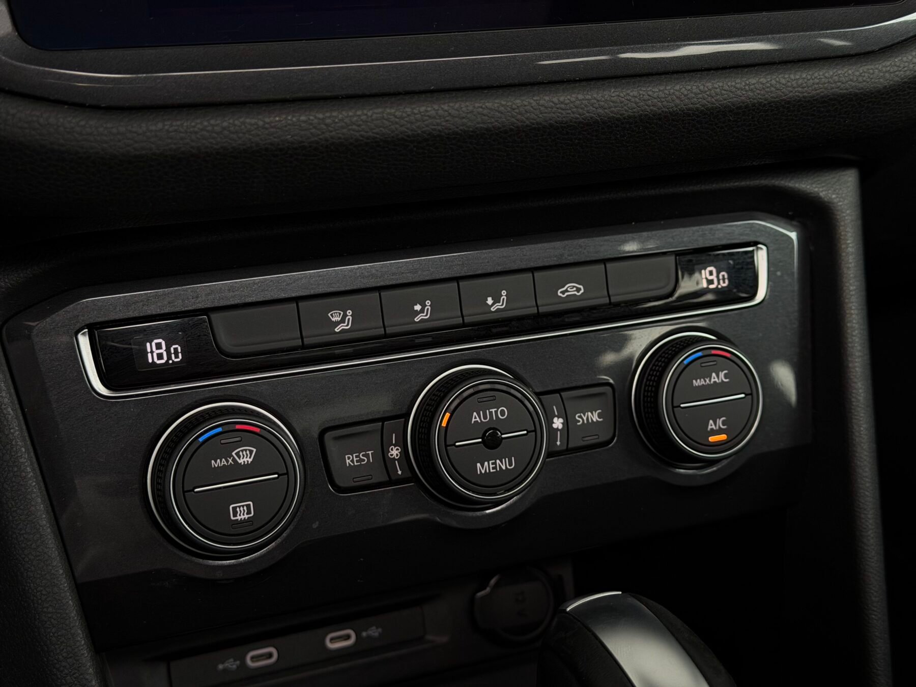 VOLKSWAGEN TIGUAN ALLSPACE RLINE 