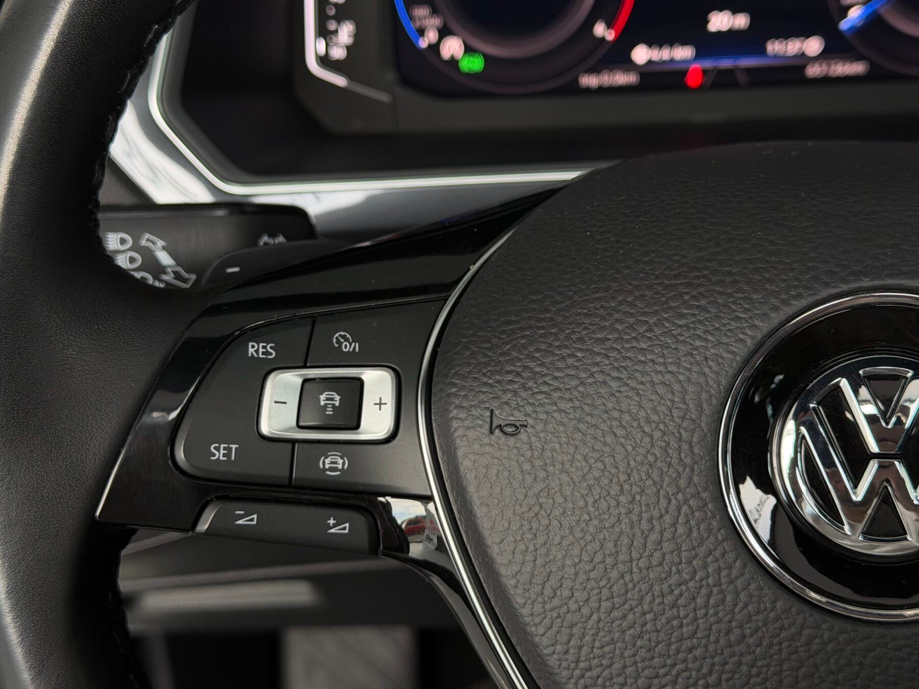 VOLKSWAGEN TIGUAN ALLSPACE RLINE 