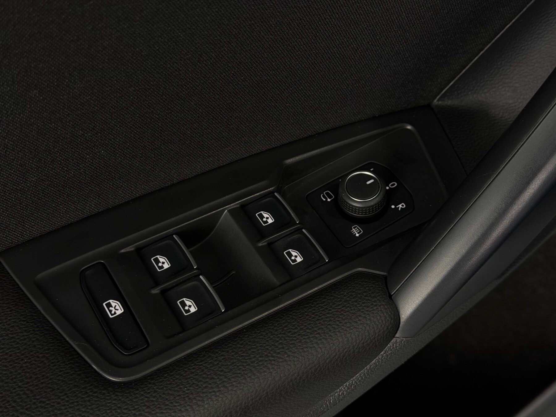 VOLKSWAGEN TIGUAN ALLSPACE RLINE 