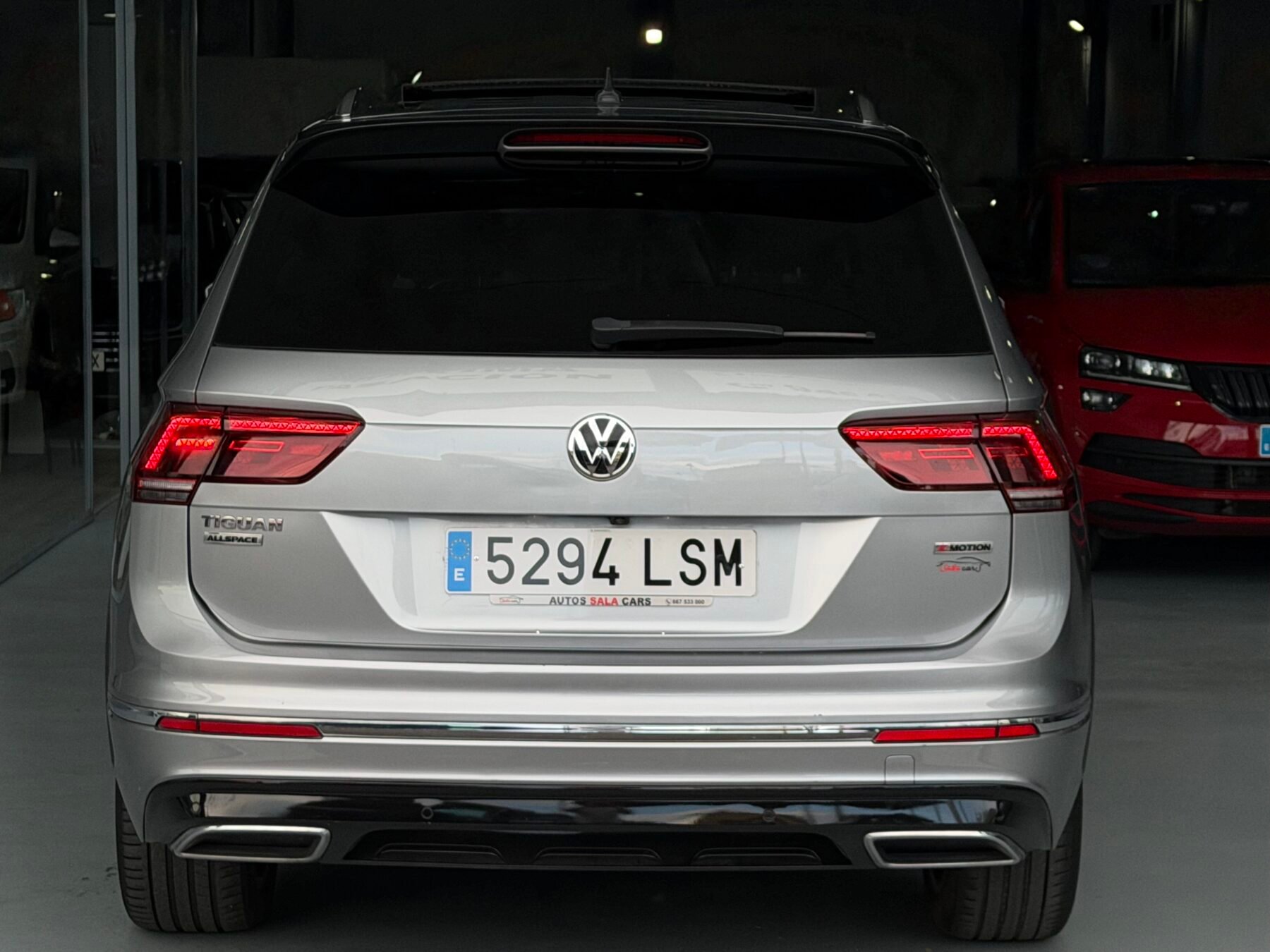 VOLKSWAGEN TIGUAN ALLSPACE RLINE 