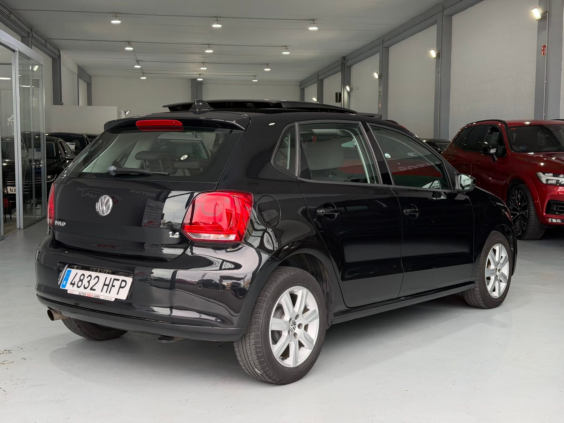 VOLKSWAGEN POLO 1.4 SPORT