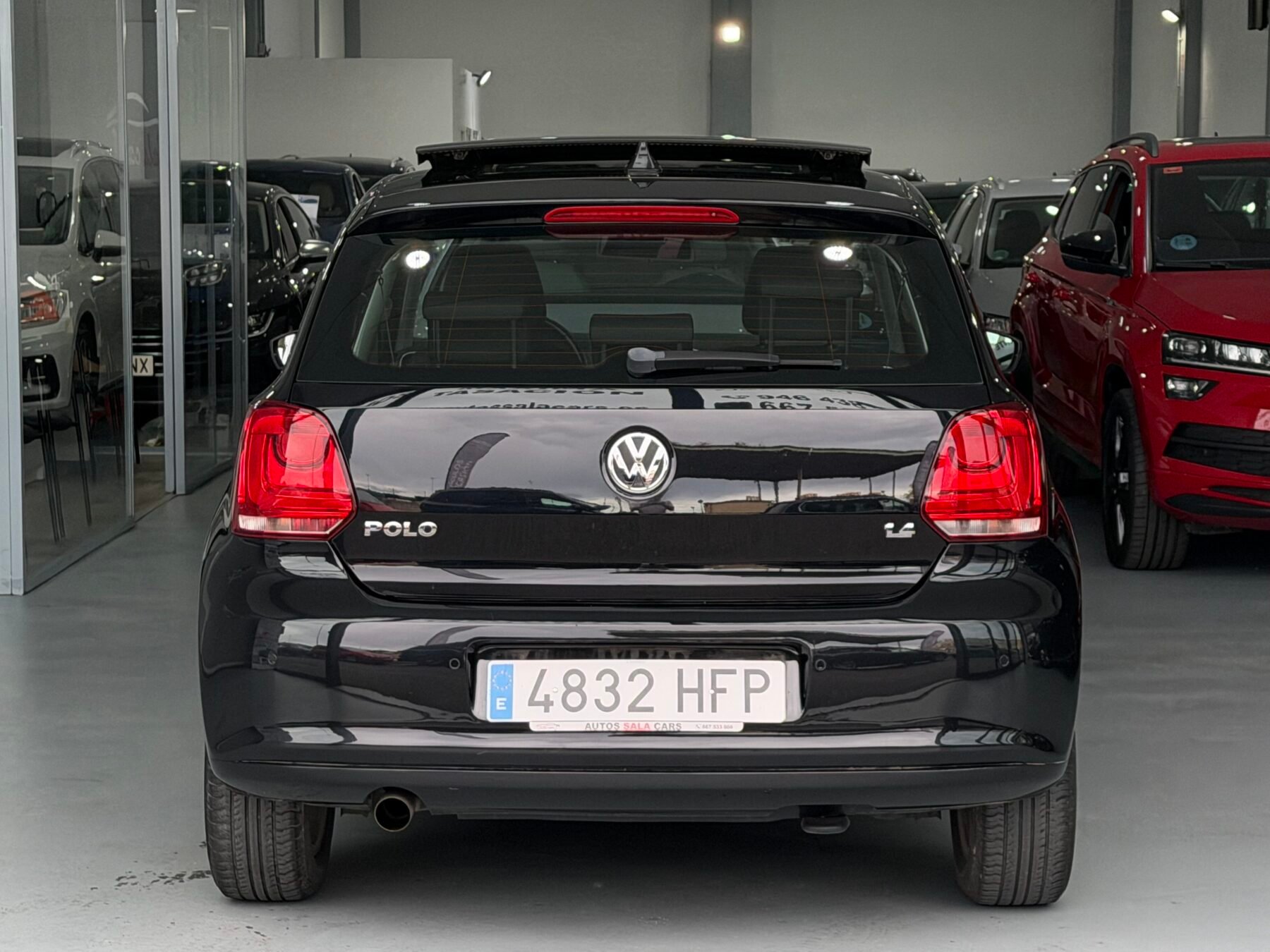 VOLKSWAGEN POLO 1.4 SPORT