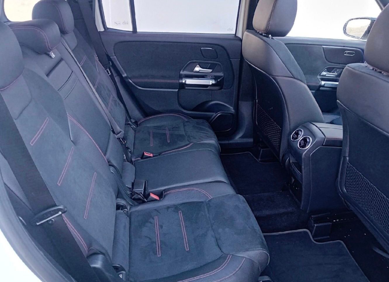 MERCEDES-BENZ GLB AMG 4 MATIC 200