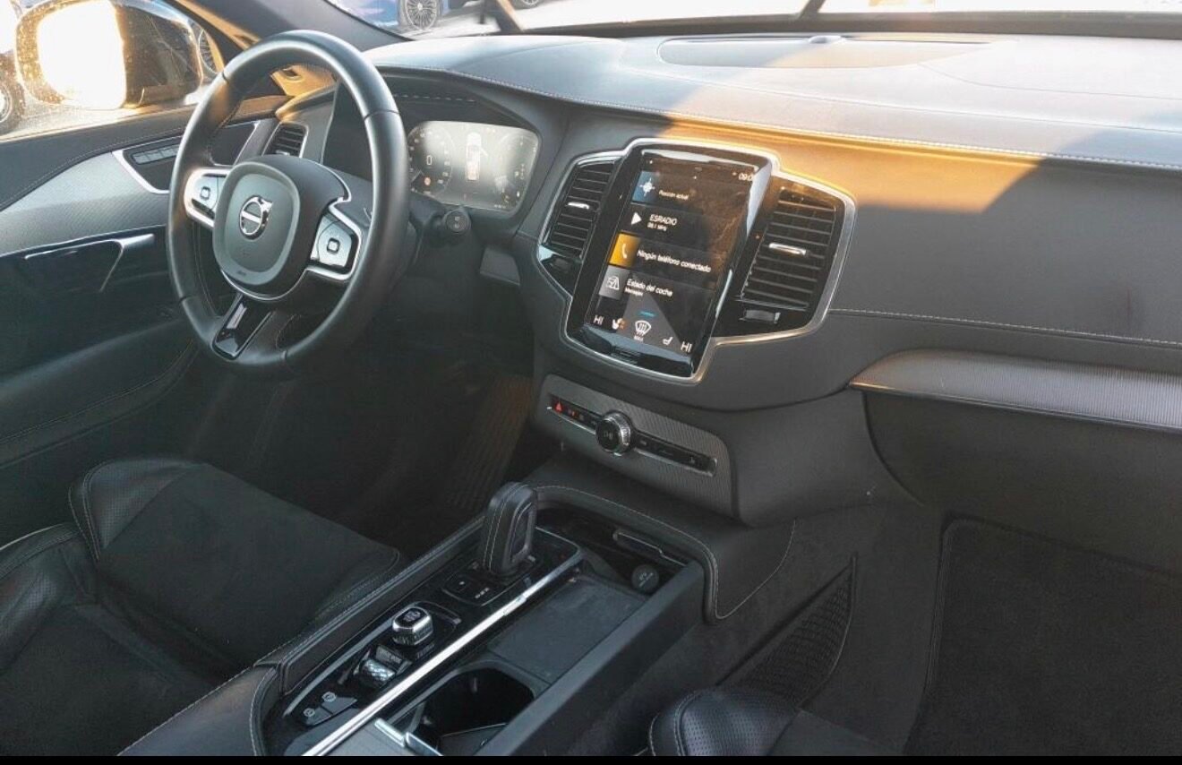 VOLVO XC90 RDESIGN B5 G AWD