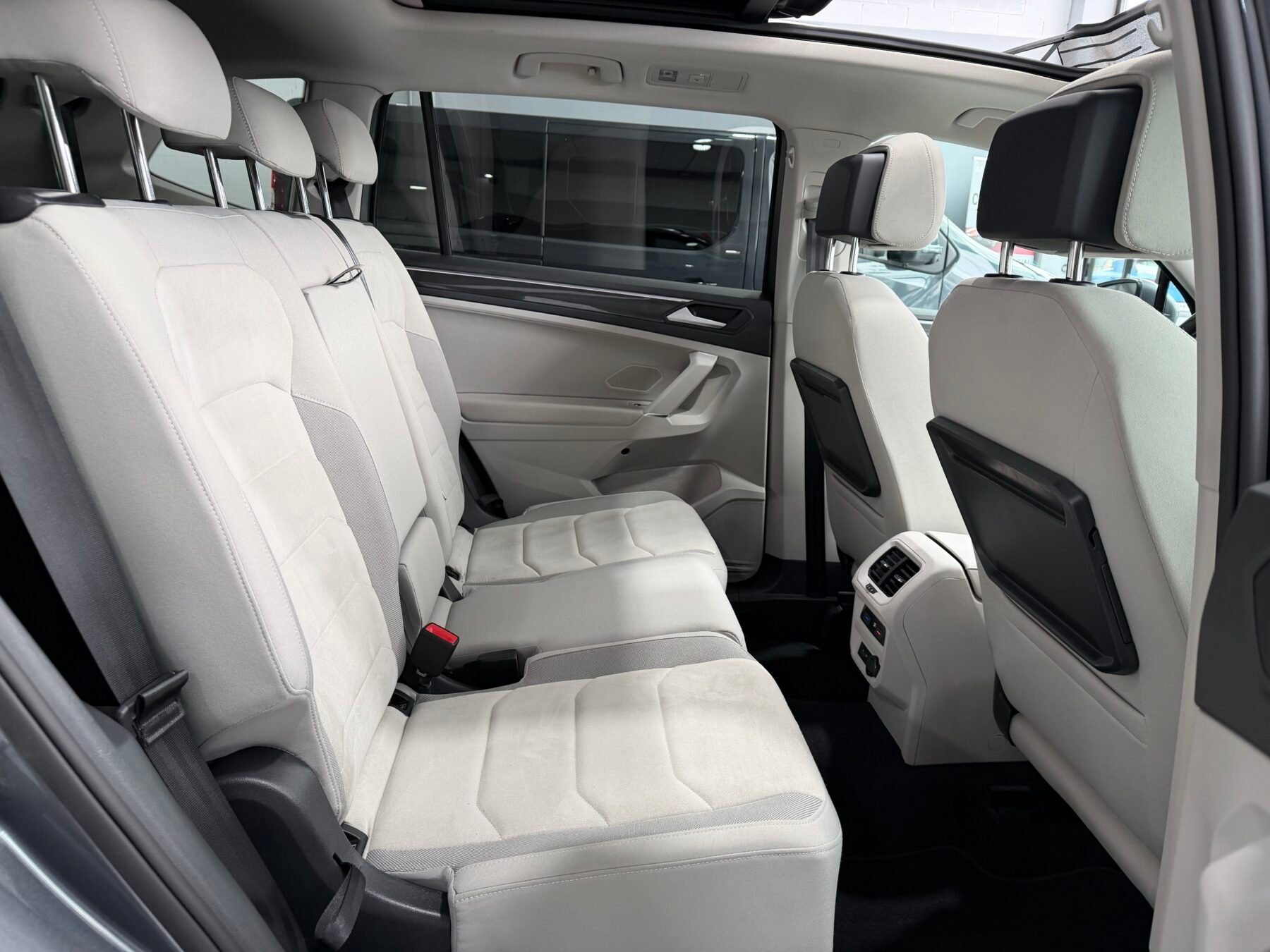 VOLKSWAGEN TIGUAN ALLSPACE SPORT 7 PLAZAS 2.0TDI 