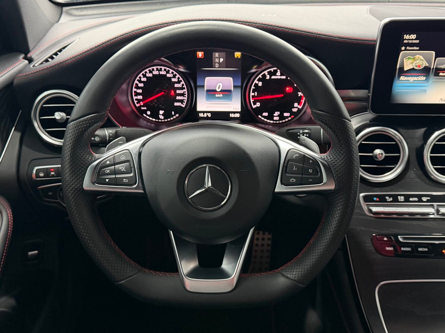 MERCEDES-BENZ GLC COUPE AMG 43 3.0V6 