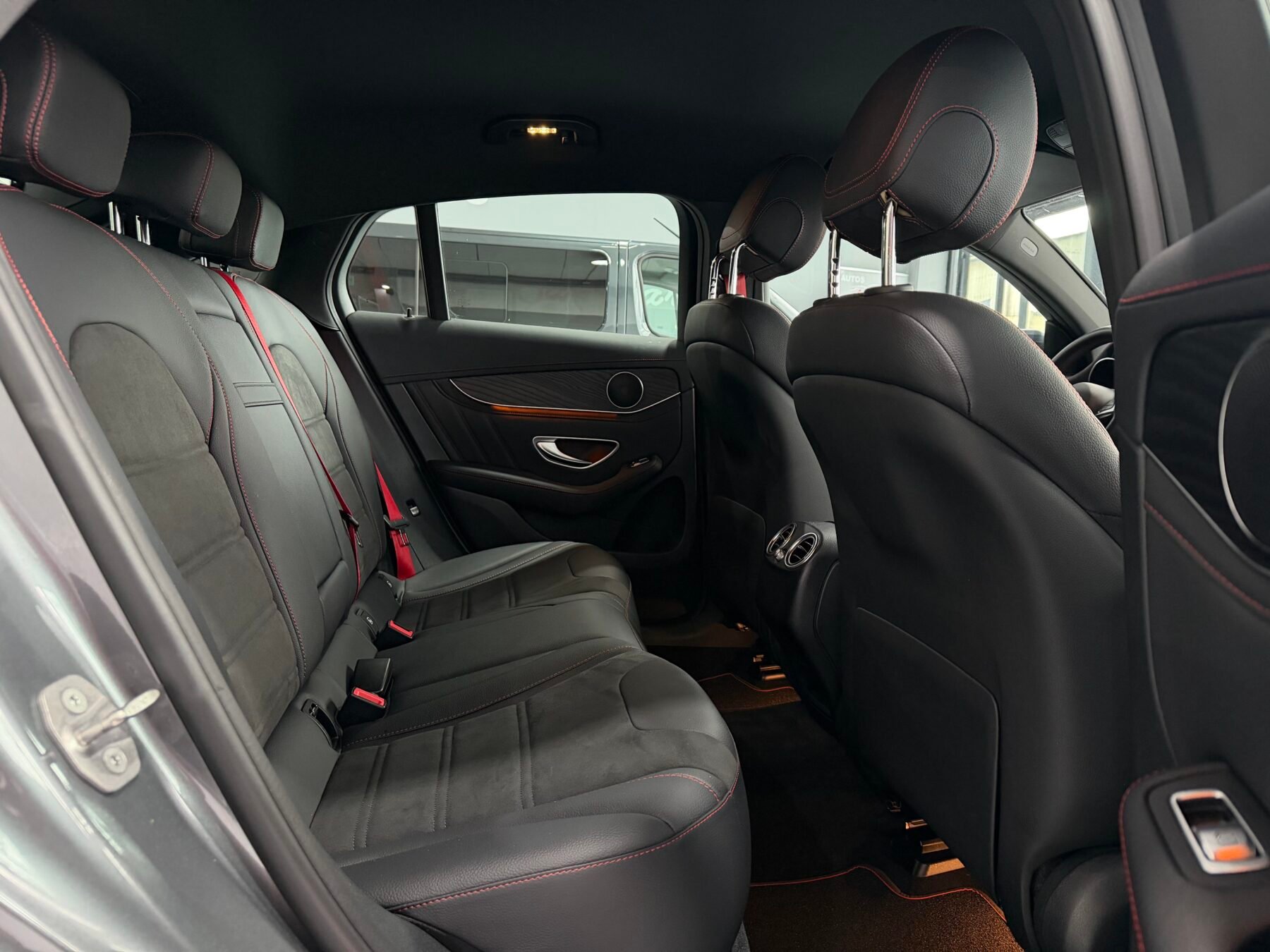 MERCEDES-BENZ GLC COUPE AMG 43 3.0V6 