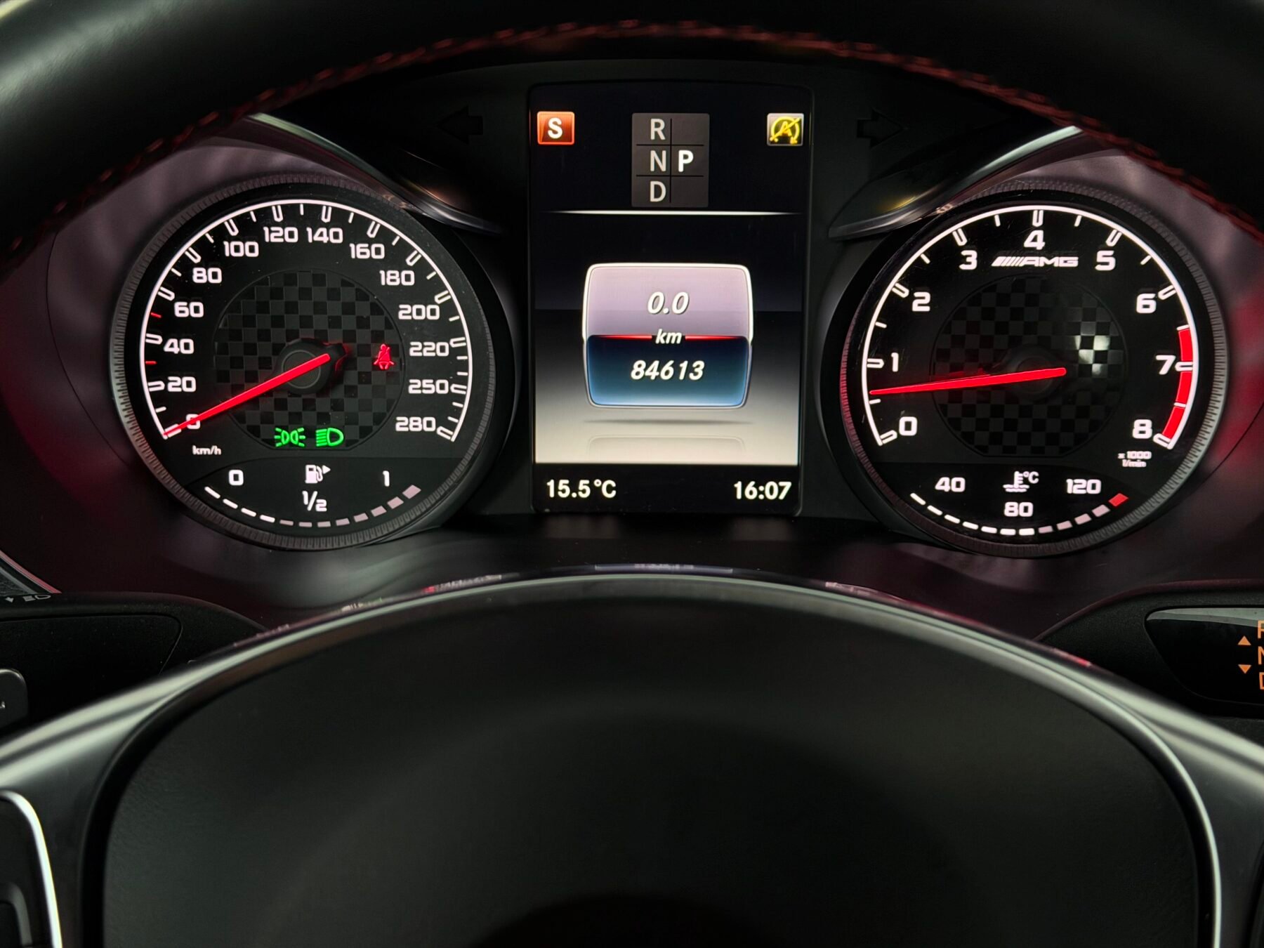 MERCEDES-BENZ GLC COUPE AMG 43 3.0V6 