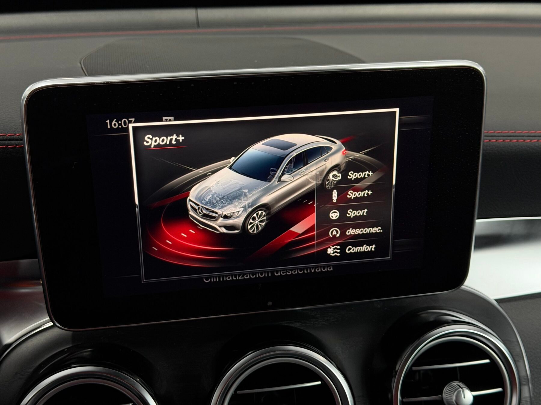 MERCEDES-BENZ GLC COUPE AMG 43 3.0V6 